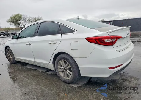 2015 Hyundai Sonata Se z USA, uszkodzony, nr VIN 5NPE24AF7FH242452